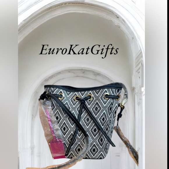 Black and White Aztec Diamond print Bucket Bag NEW in package! TODAY $35 - Picture 7 of 8